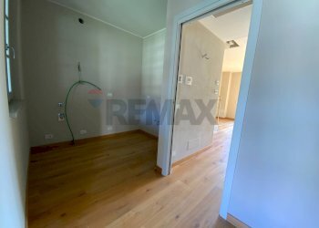 Cucina e ingresso - Bilocale Via Sant'Isidoro
 
1, Bogogno - foto 5