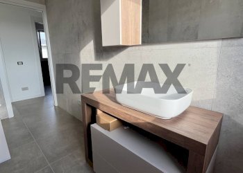 Bagno - Trilocale BOCCACCIO
 
12, Cassano Magnago - foto 9