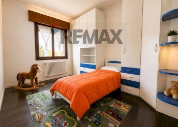 Camera / camera da letto - Casa semi indipendente Via Comugne
 
115, San Michele al Tagliamento - foto 12