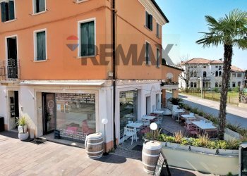 Edificio all\'aperto - Cafeteria - Cold Bar Camisano Vicentino - photo 4