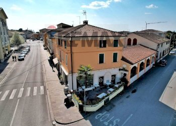 Edificio all\'aperto - Cafeteria - Cold Bar Camisano Vicentino - photo 21