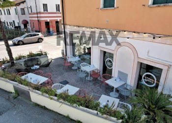 Edificio all\'aperto - Cafeteria - Cold Bar Camisano Vicentino - photo 22