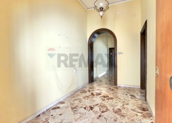 Hall / corridoio - Appartamento Corso Vittorio Emanuele
 
111, Salerno - foto 4