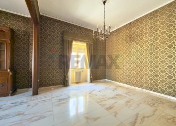 Stanza vuota - Appartamento Corso Vittorio Emanuele
 
111, Salerno - foto 11
