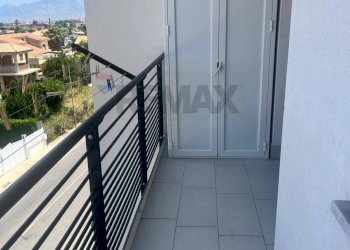 Balcone - Three-room apartment Papa Giovanni II
 
76, Carini - photo 7