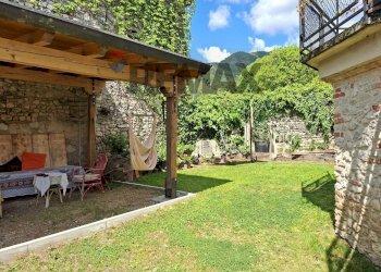 Giardino - Casa indipendente Vicolo Galileo Galilei
 
11, Cison di Valmarino - foto 11