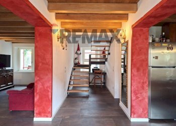 Scale - Casa indipendente Vicolo Galileo Galilei
 
11, Cison di Valmarino - foto 18