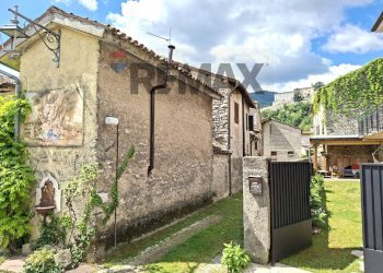 Casa all\'aperto - Casa indipendente Vicolo Galileo Galilei
 
11, Cison di Valmarino - foto 69