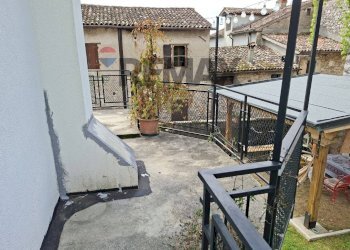 Balcone - Casa indipendente Vicolo Galileo Galilei
 
11, Cison di Valmarino - foto 76