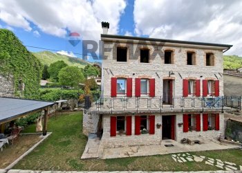 Casa all\'aperto - Casa indipendente Vicolo Galileo Galilei
 
11, Cison di Valmarino - foto 83