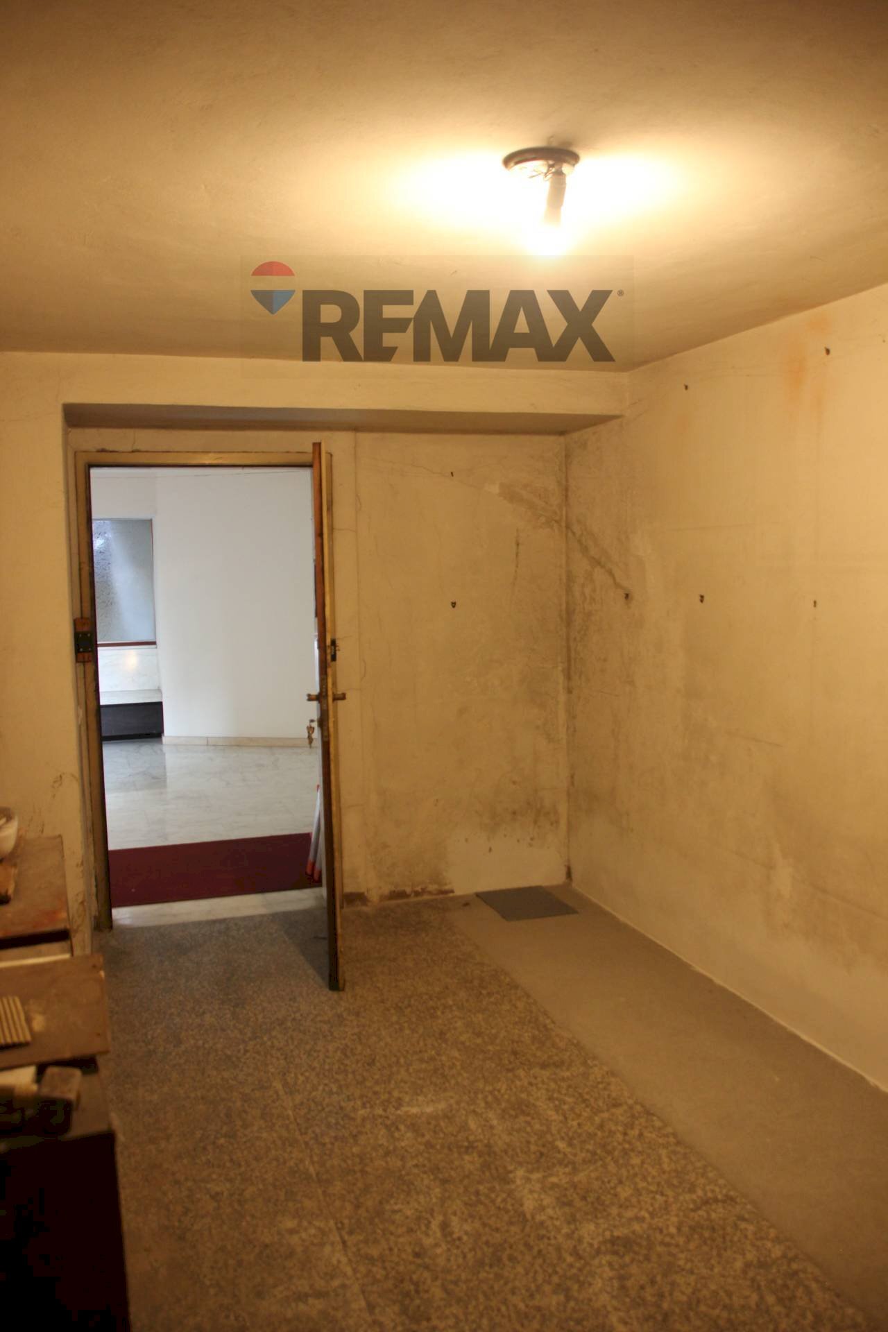 Stanza vuota - Cantina / Solaio Via Don Giovanni Minzoni
 
14, Gallarate - foto 1