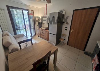 Sala da pranzo - Bilocale via Carlo Gazzulli
 
3, Sesto Calende - foto 3
