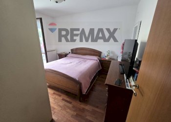 Camera / camera da letto - Bilocale via Carlo Gazzulli
 
3, Sesto Calende - foto 7