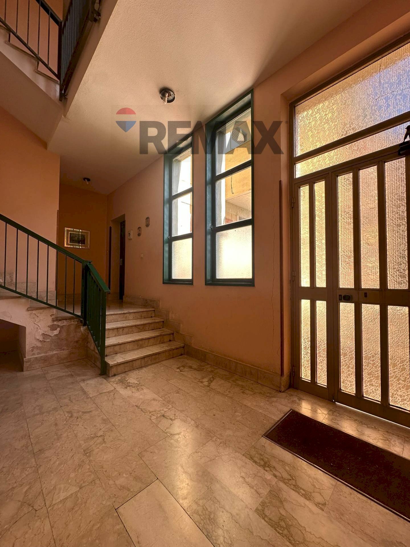 Ricezione / Lobby - Four-room apartment VIALE MARCHE
 
7, Trapani - photo 2