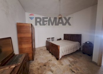 Camera / camera da letto - Four-room apartment viale della Resistenza
 
74, Comiso - photo 1