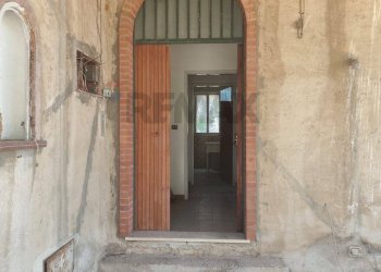 Edificio all\'aperto - Villa Acate - photo 3