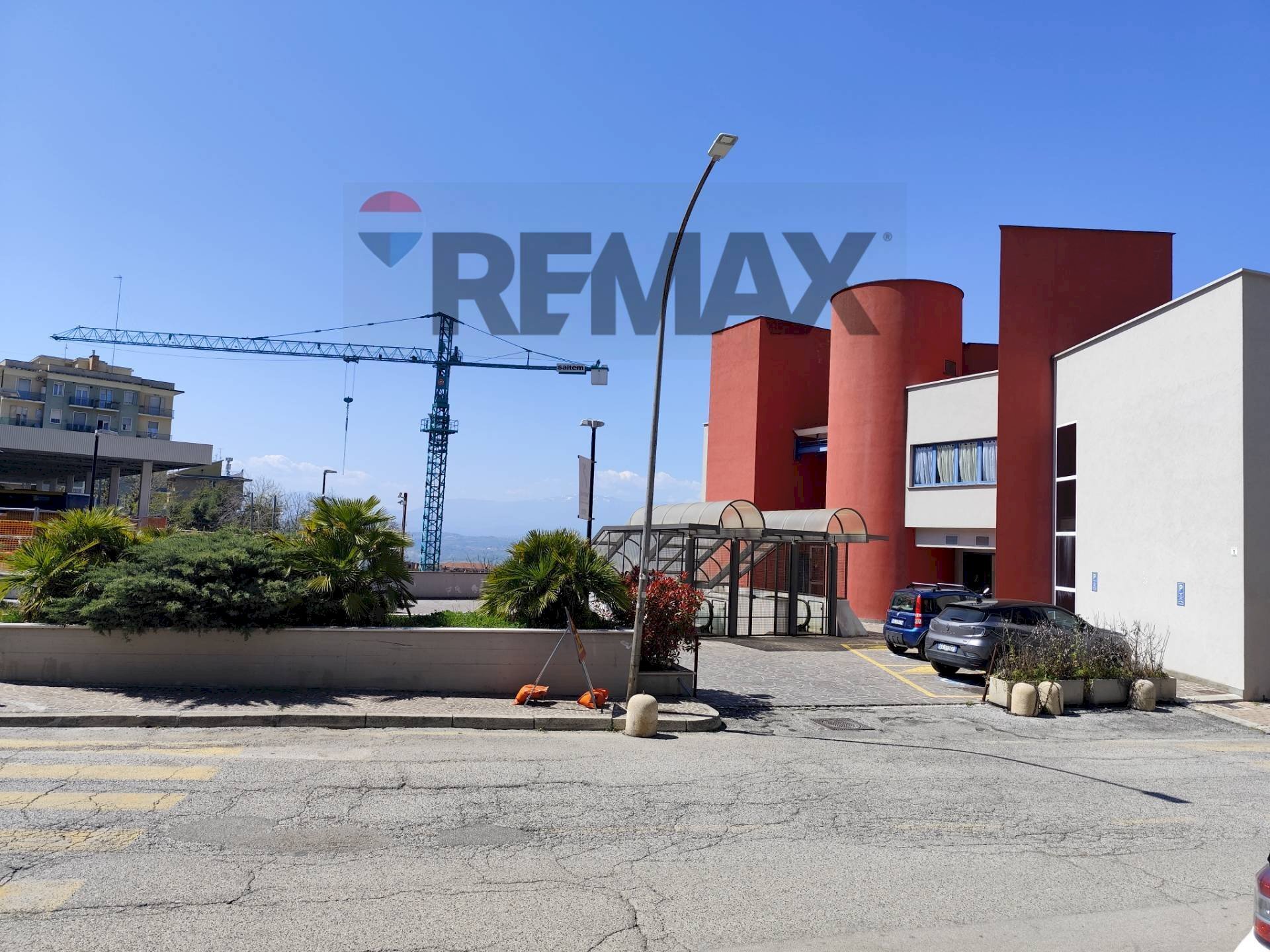 Edificio all\'aperto - Commercial Premises Viale Gran Sasso
 
1, Chieti - photo 3