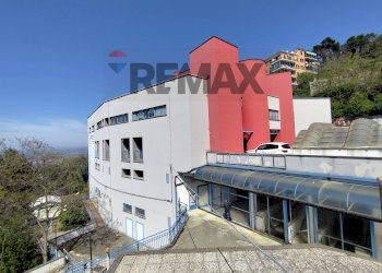 Edificio all\'aperto - Commercial Premises Viale Gran Sasso
 
1, Chieti - photo 1