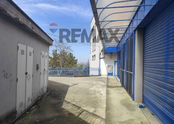 Terrazza - Commercial Premises Viale Gran Sasso
 
1, Chieti - photo 12