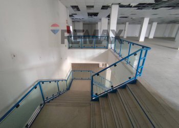 Scale - Commercial Premises Viale Gran Sasso
 
1, Chieti - photo 21