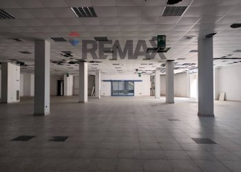 Parcheggio - Commercial Premises Viale Gran Sasso
 
1, Chieti - photo 24