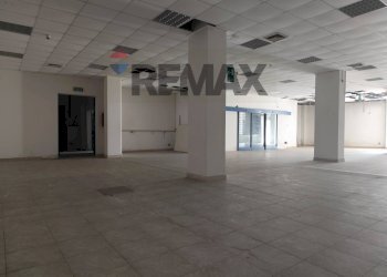 Non correlato - Commercial Premises Viale Gran Sasso
 
1, Chieti - photo 27