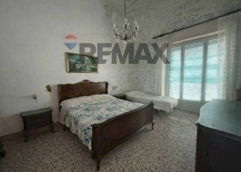 Camera / camera da letto - Casa indipendente Via Alessandro Volta
 
18, Aradeo - foto 7