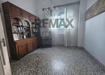 Stanza vuota - Casa indipendente Via Alessandro Volta
 
18, Aradeo - foto 8