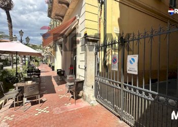 Terrazza - Cafeteria - Cold Bar corso Italia
 
10, Bordighera - photo 8