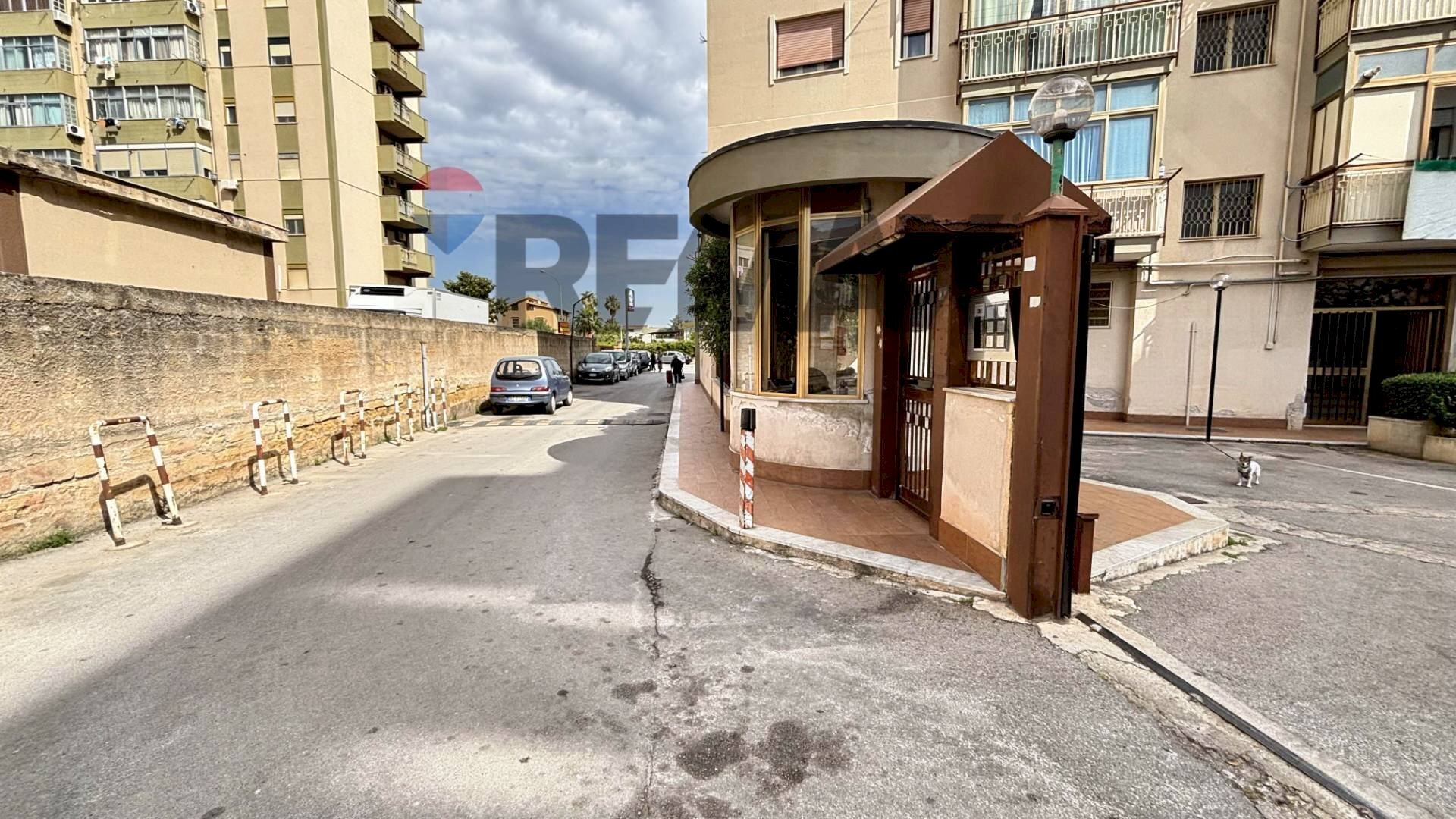 Edificio all\'aperto - Quadrilocale Via Orsa Maggiore
106, Palermo - foto 3