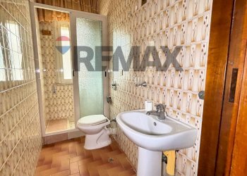 Bagno - Quadrilocale Via Orsa Maggiore
 
106, Palermo - foto 33