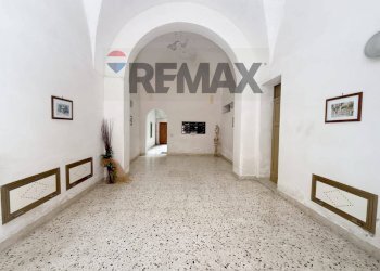 Hall / corridoio - Three-room apartment Via Carolina
 
8, Trapani - photo 3