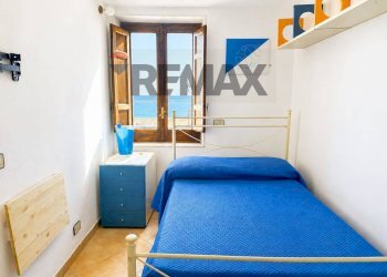 Camera / camera da letto - Three-room apartment Via Carolina
 
8, Trapani - photo 25