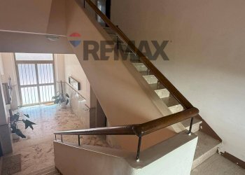 Scale - Four-room apartment Via Pirandello
 
3, Trapani - photo 8
