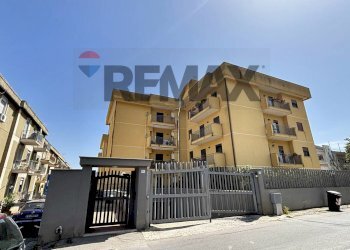 Edificio all\'aperto - Four-room apartment Via San Lorenzo
 
291/C, Palermo - photo 2
