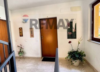 Hall / corridoio - Four-room apartment Via San Lorenzo
 
291/C, Palermo - photo 10