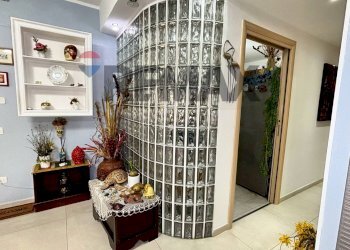 Hall / corridoio - Four-room apartment Via San Lorenzo
 
291/C, Palermo - photo 11