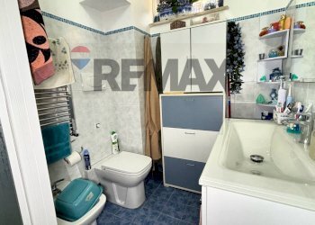 Bagno - Four-room apartment Via San Lorenzo
 
291/C, Palermo - photo 30