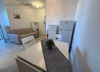 Foto 2 - Two-room apartment Viale Finale Ligure, Riccione - photo 2