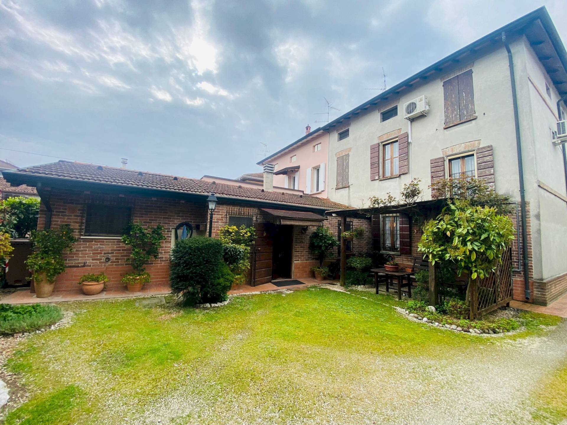 Foto 1 - Semi-detached house Quistello - photo 1