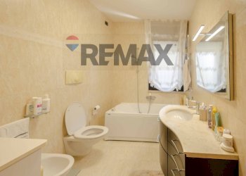 Bagno - Trilocale Via Ruggiero Leoncavallo
 
16/14, Bari - foto 8