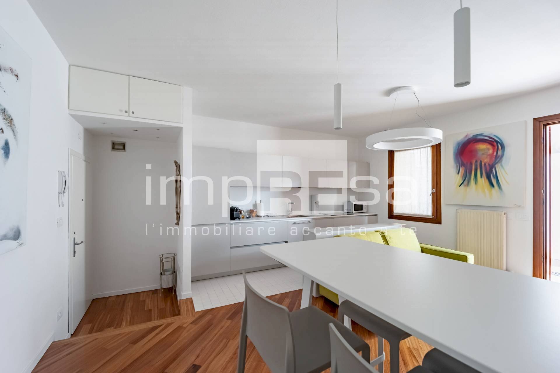 Foto 2 - Three-room apartment via Dei dall'oro
 
12, Treviso - photo 2