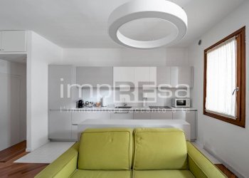 Foto 3 - Three-room apartment via Dei dall'oro
 
12, Treviso - photo 3