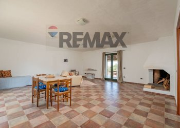 Sala da pranzo - Villa Via Sole Ruju, 50, Olbia - foto 24