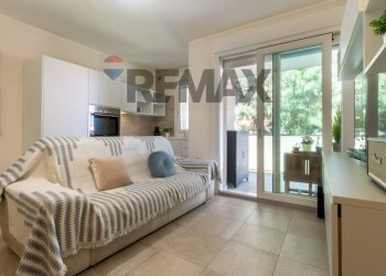 Soggiorno - Bilocale via Italia
 
81, Cagliari - foto 9