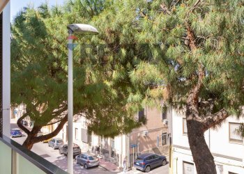 Edificio all\'aperto - Bilocale via Italia
 
81, Cagliari - foto 14
