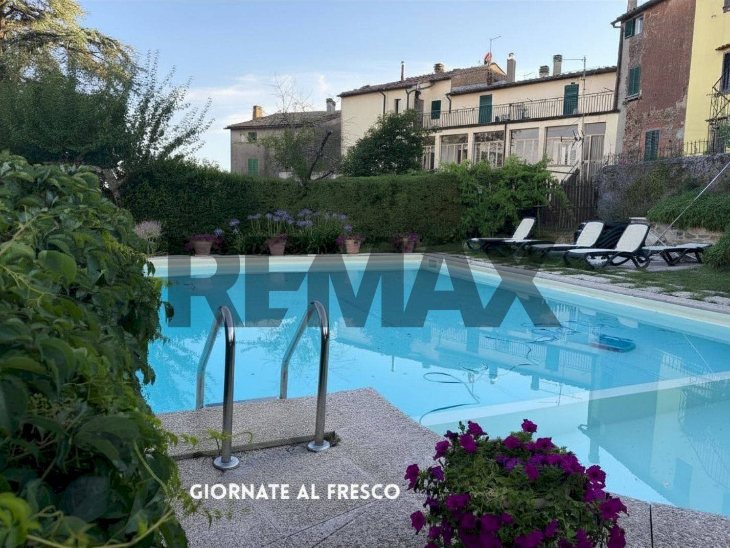 Piscina - Villa VIA DELLA MADONNA
 
1, Montieri - foto 1