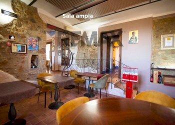 Sala da pranzo - Villa VIA DELLA MADONNA
 
1, Montieri - photo 2