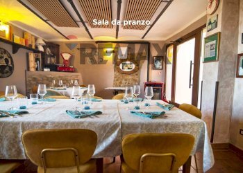 Sala da pranzo - Villa VIA DELLA MADONNA
 
1, Montieri - photo 40