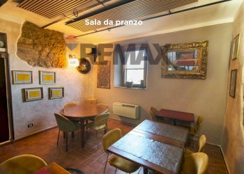 Sala da pranzo - Villa VIA DELLA MADONNA
 
1, Montieri - photo 44